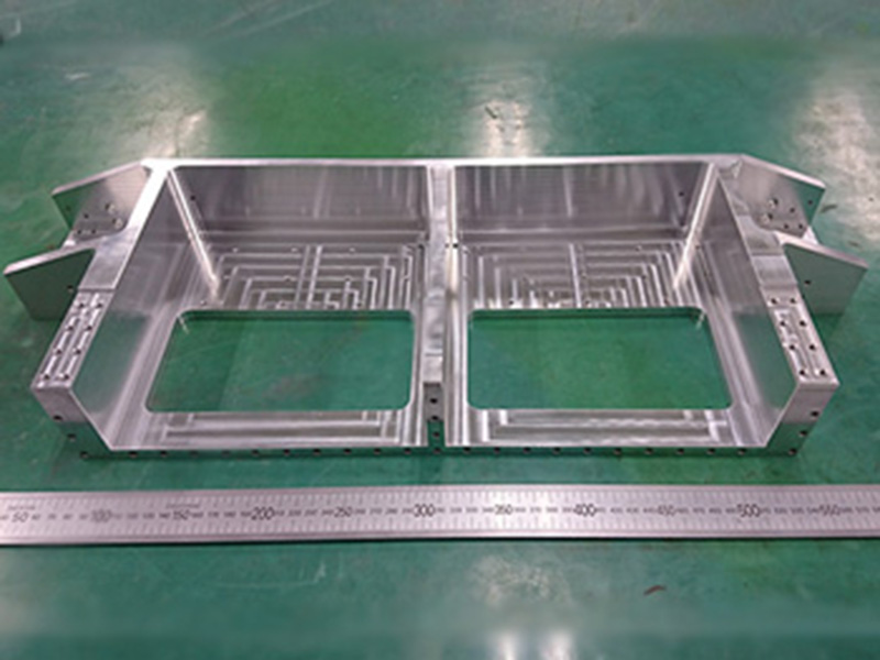 エースメタル株式会社のオススメ試作 - フィジカルプロトタイピング