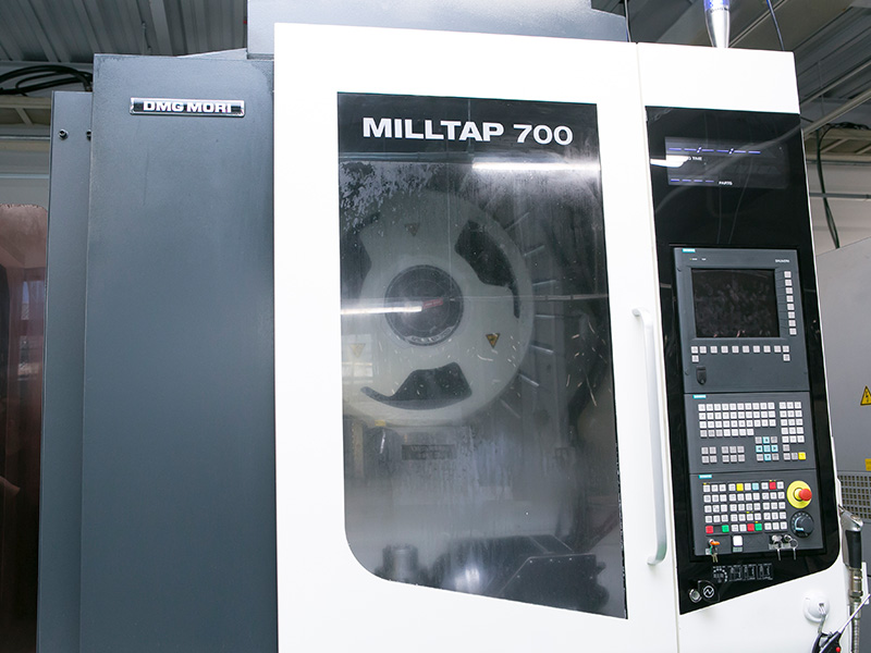 ヒロセ工業株式会社の自慢の設備 -DMG森精機 MILLTAP700