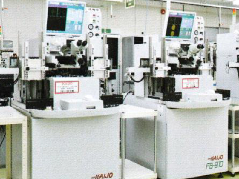 高槻電器工業株式会社の自慢の設備 -ワイヤーボンダー